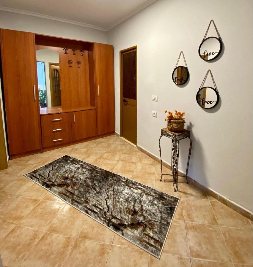 Lucas Apartment 2 Tiranë Eksteriør bilde