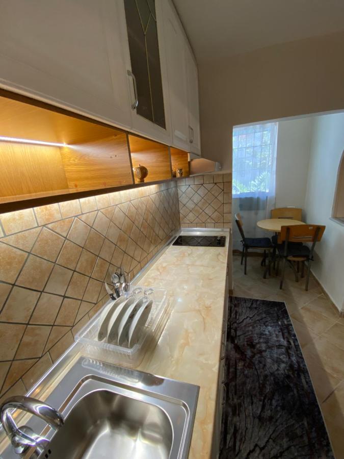 Lucas Apartment 2 Tiranë Eksteriør bilde